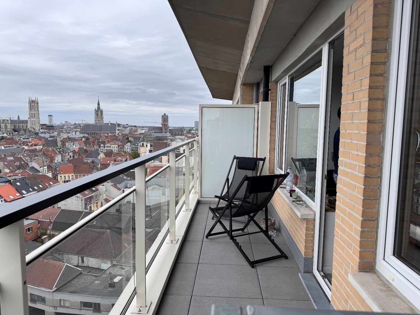 Wonen boven Gent – met zicht op de Feesten en de stad die nooit stilstaat foto 5