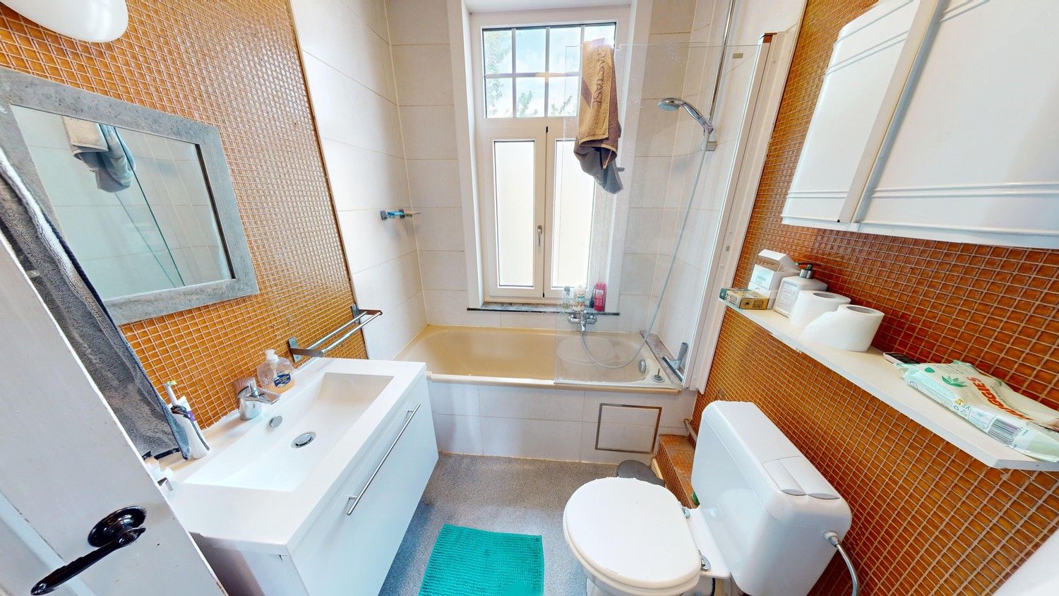 Te koop: Charmante halfopen villa in cottage stijl met ruime tuin en topligging! foto 12