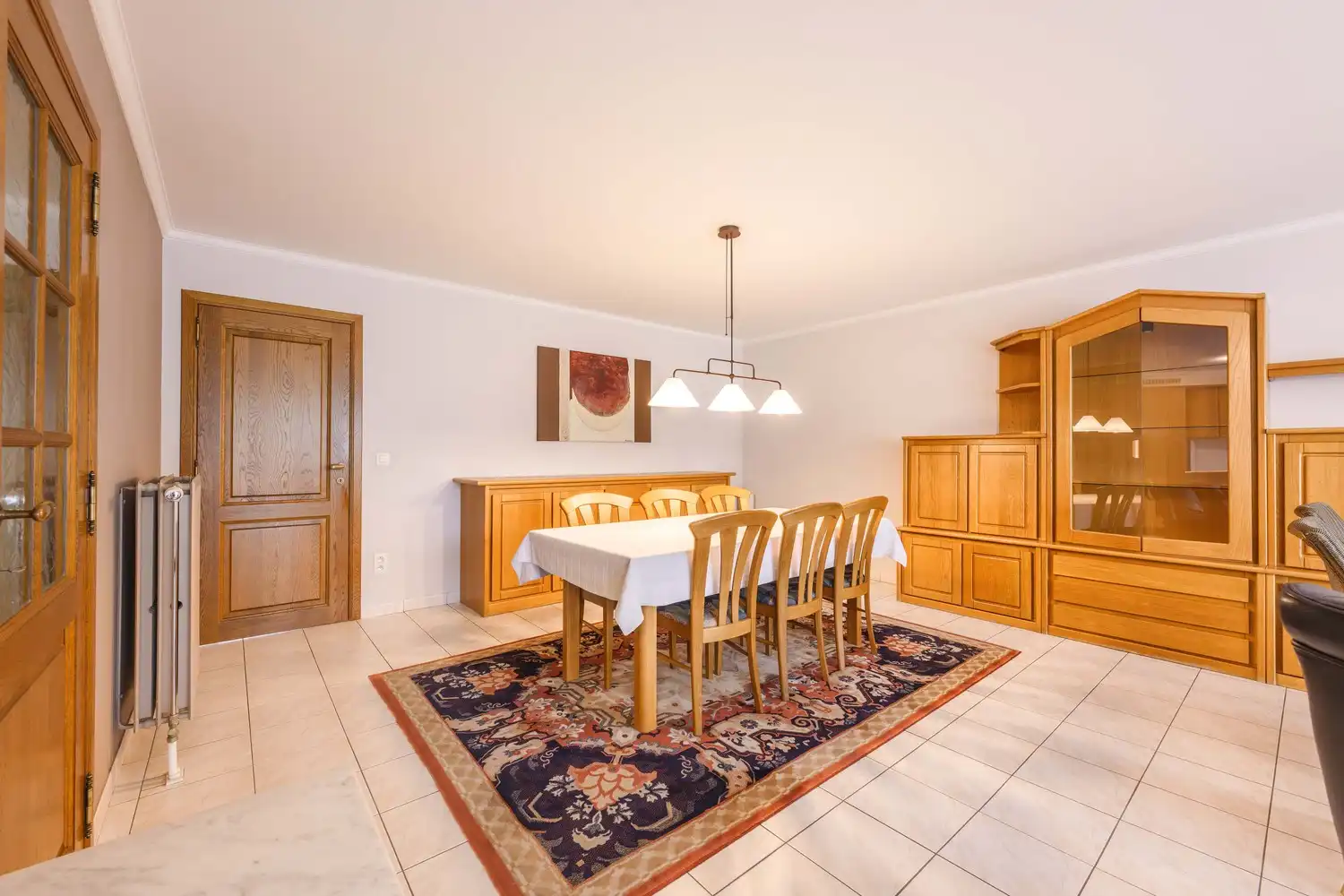 Gelijkvloers appartement met twee garages te Izegem. foto 6