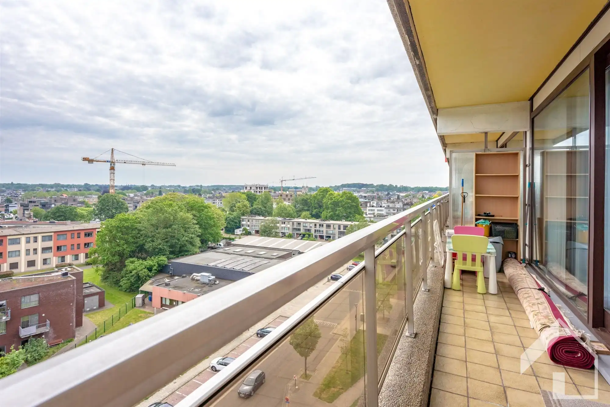 Appartement op de 8ste verdieping met 2 slaapkamers en een prachtig uitzicht foto 7