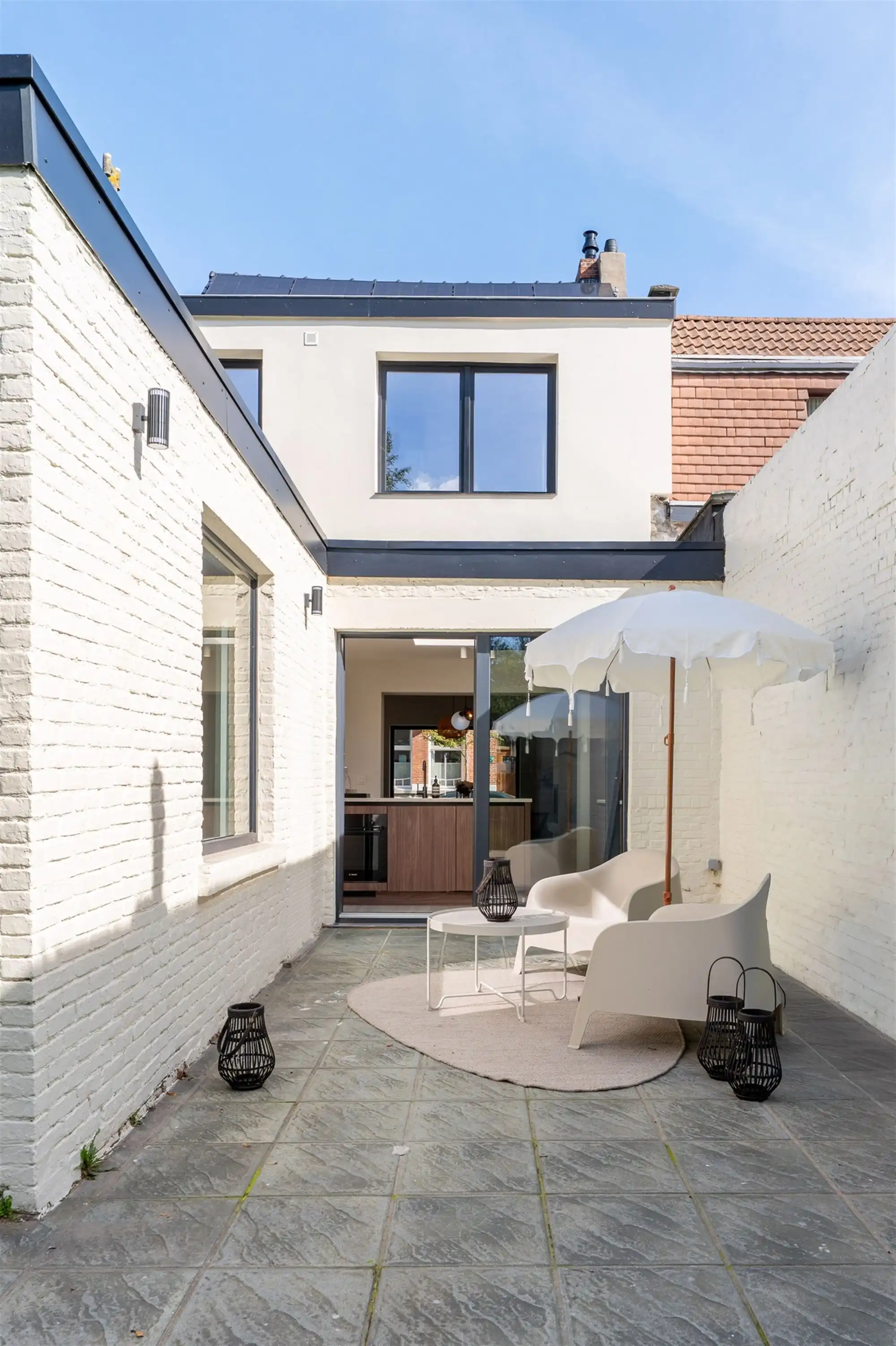 Gerenoveerde woning met 4 slk en grote tuin! foto 22