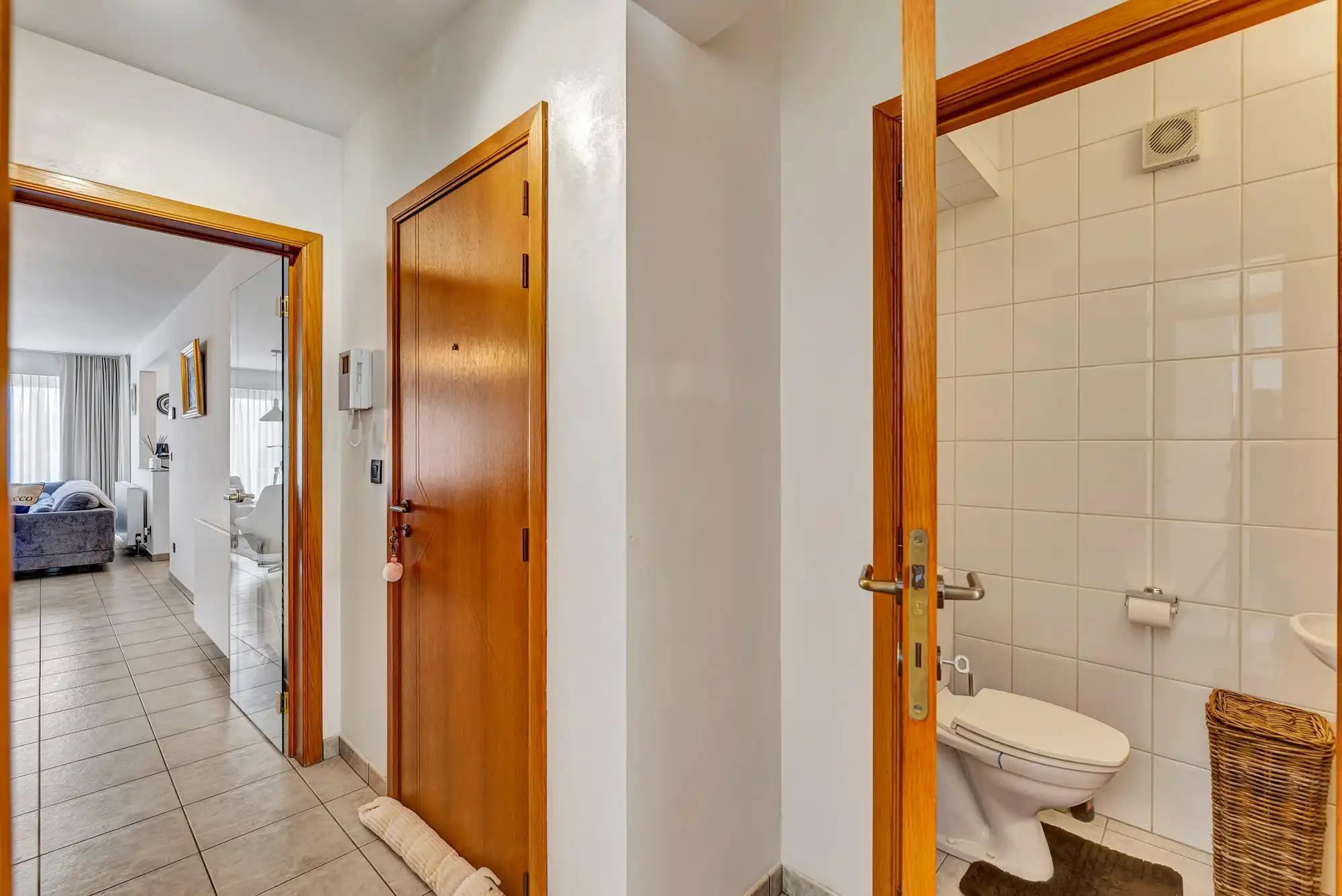 Instapklaar, centraal gelegen appartement met garage foto 12