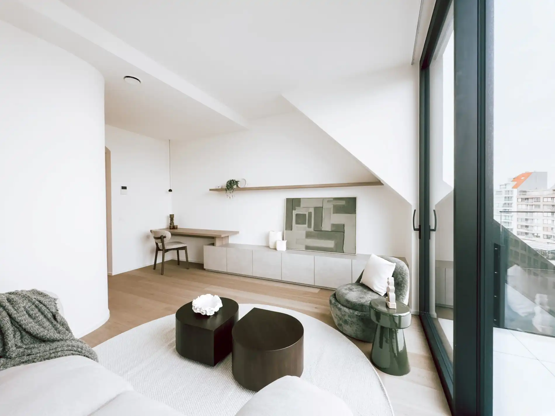 Afgewerkt nieuw duplex dakappartement met zijdelings zeezicht in het centrum van Knokke foto 3