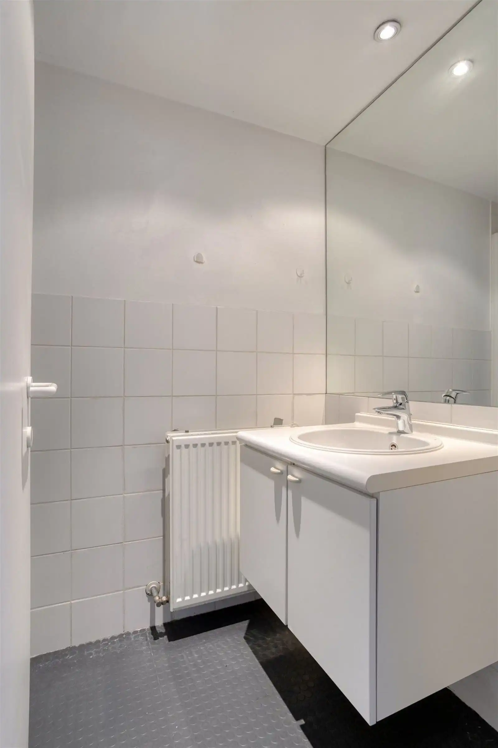 Praktijk + triplexappartement (3 slaapkamers & 2 badkamers) te centrum Halle  foto 32