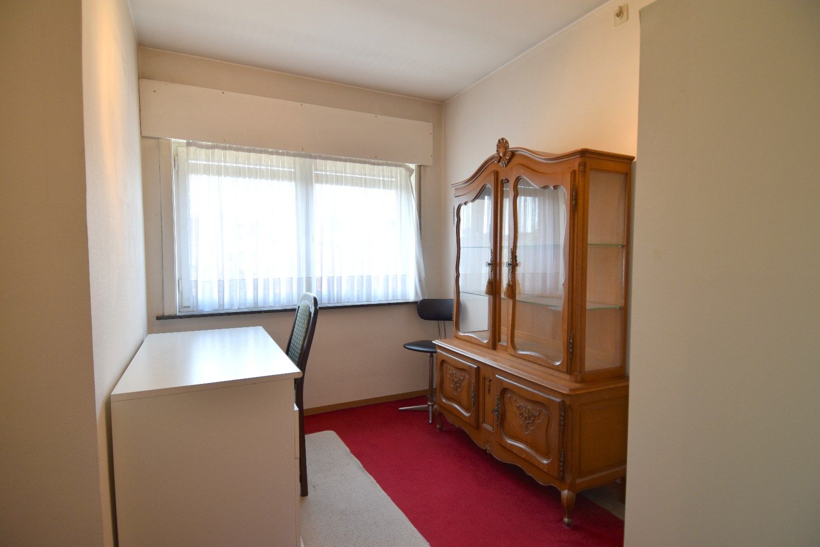 Rijwoning met 3 slaapkamers, garage en tuin te koop in een kindvriendelijke wijk te Kuurne foto 9