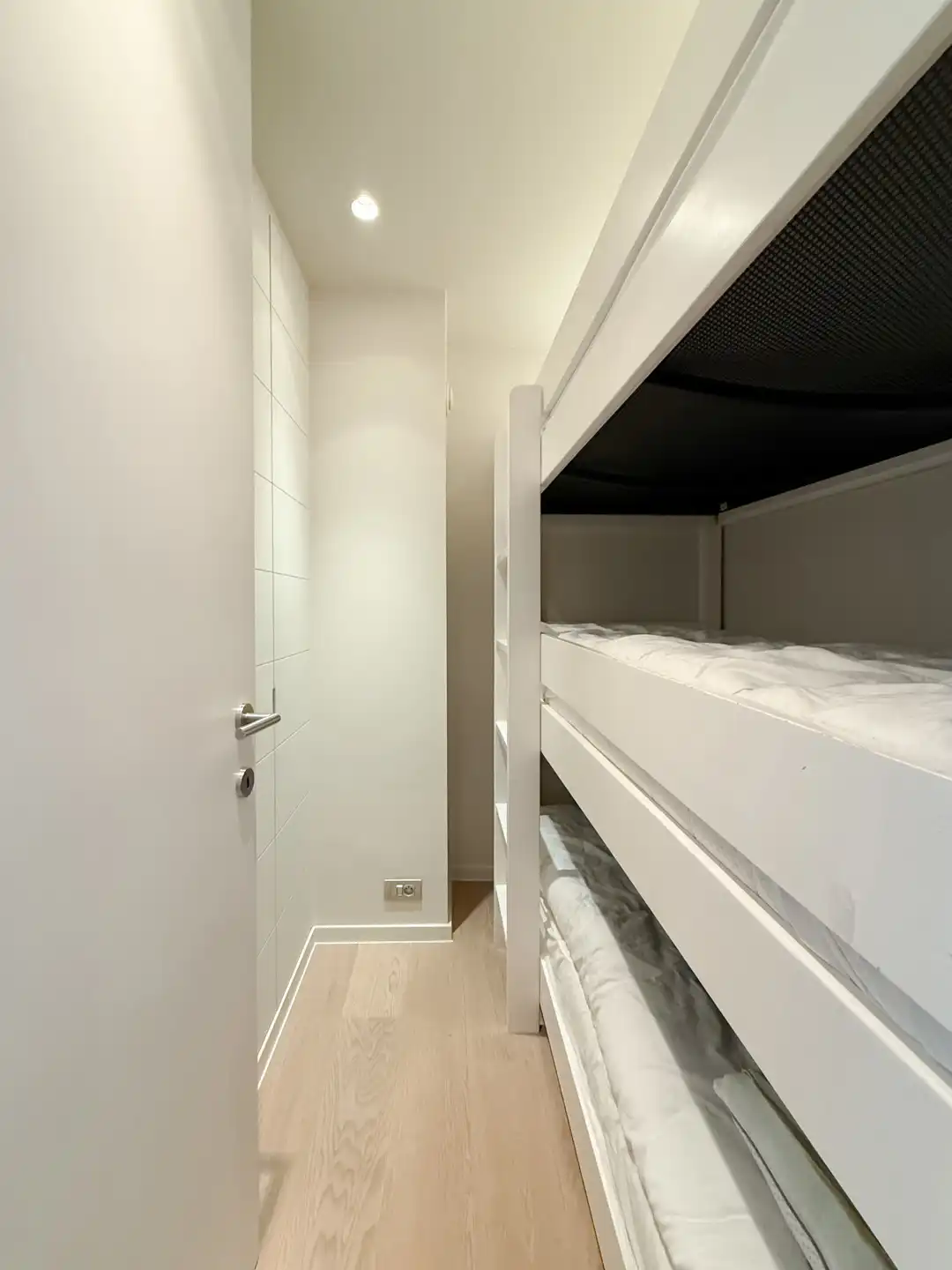 Zonnig en gemeubeld appartement met zeezicht - Albertplein foto 16