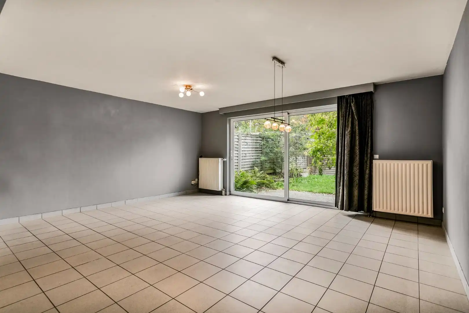 Goed gelegen woning met 3 slaapkamers en parkeerplaats - EPC 204 kWh/m² - bewoonbare oppervlakte 135m² foto 3