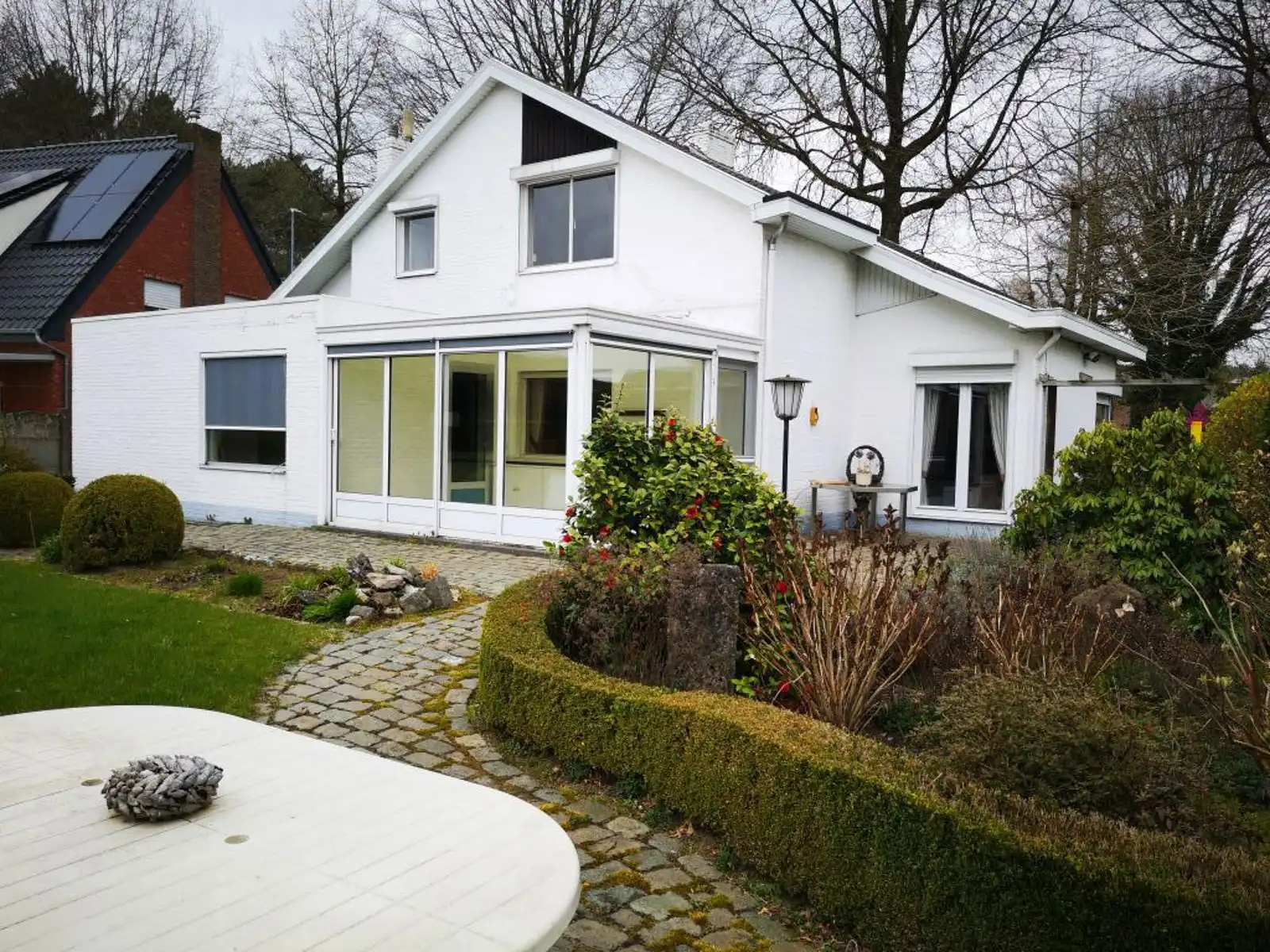 Mooi gelegen gezinswoning foto 18