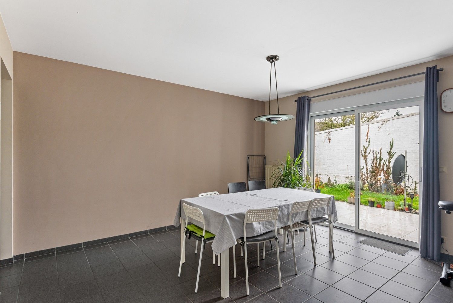 Gelijkvloers appartement met één slaapkamer en tuin op toplocatie te Lint foto 10