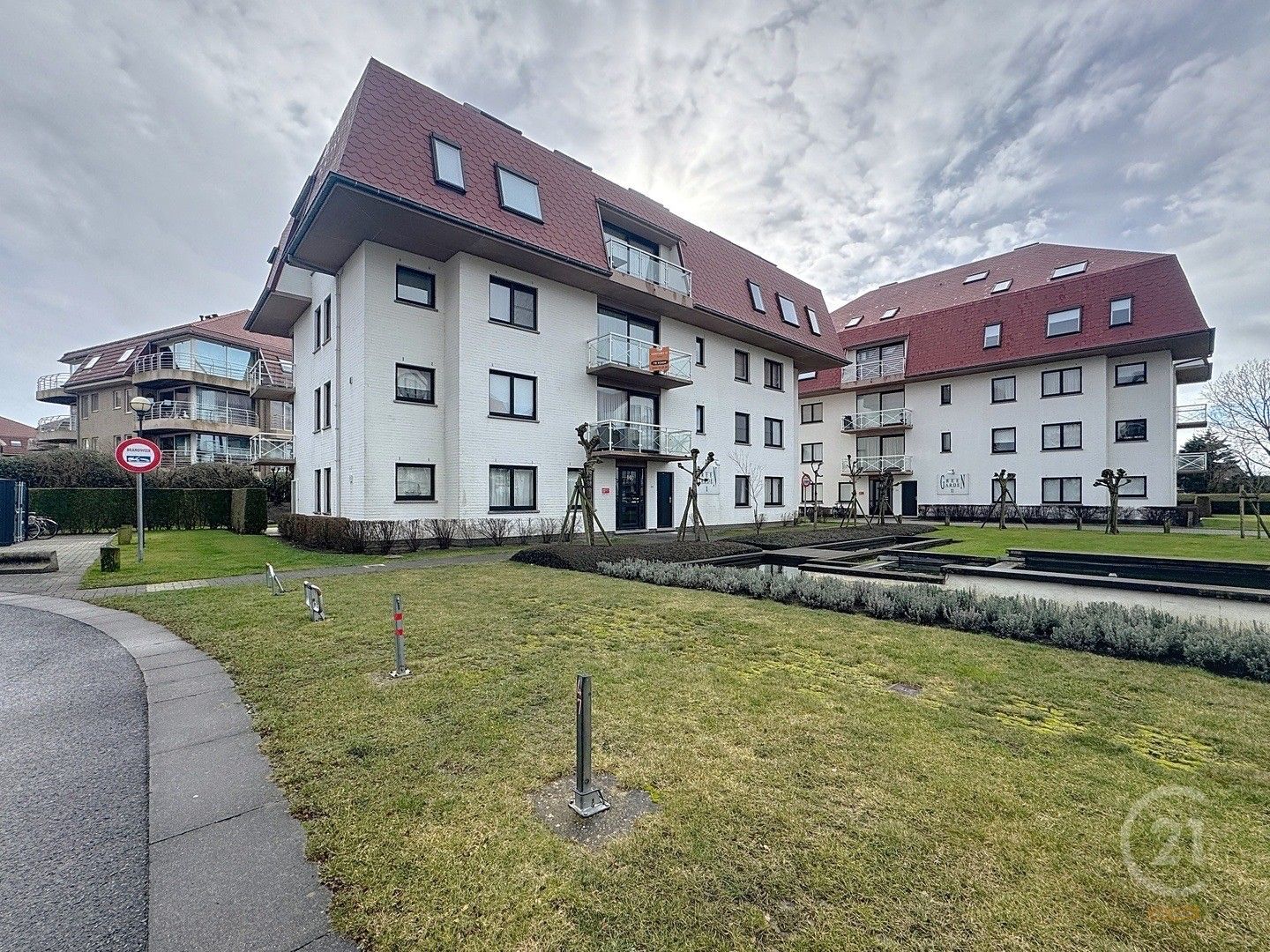 Schitterende Studio in Residentie GREEN GARDEN met Zonnig Terras en Gemeenschappelijk Zwembad foto 8