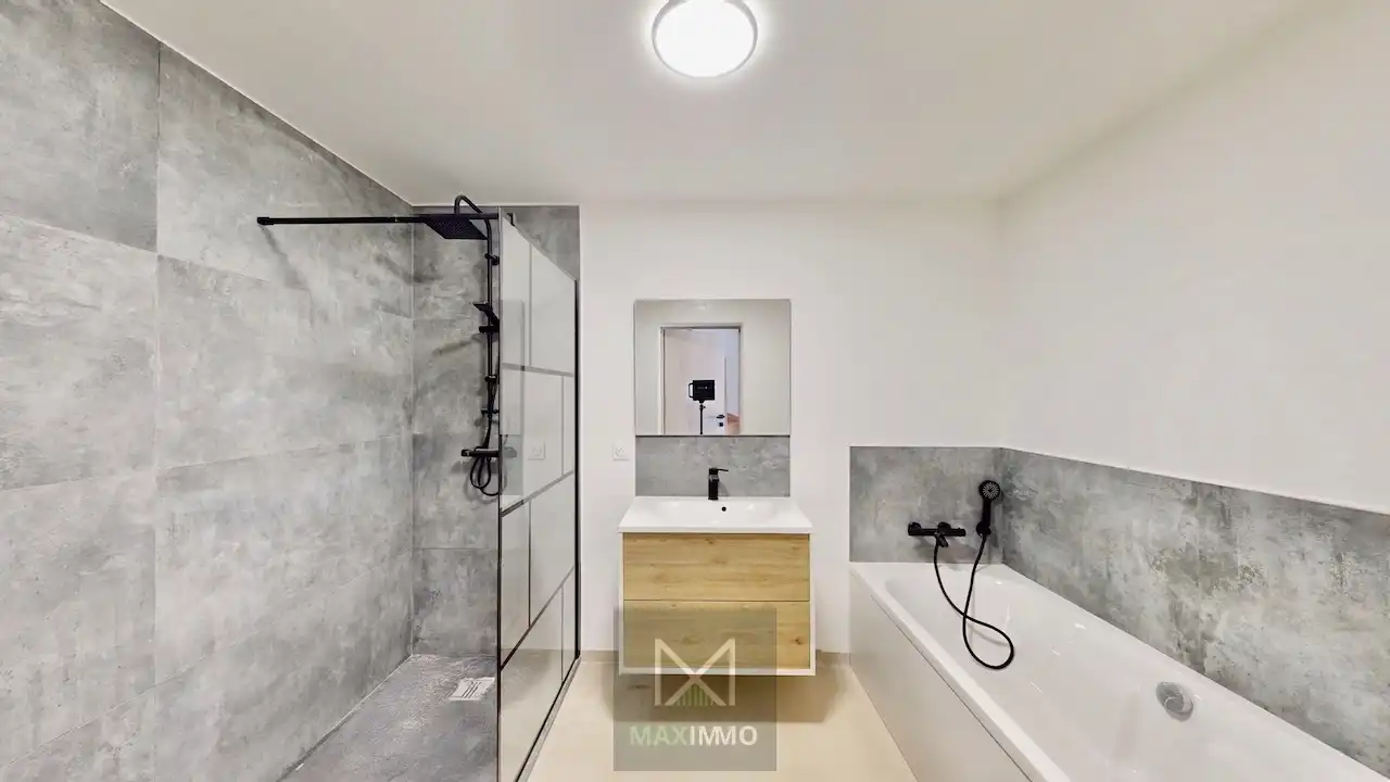 Volledig vernieuwde woning in centrum Lauwe – luxe, licht en leefruimte in één pakket foto 7