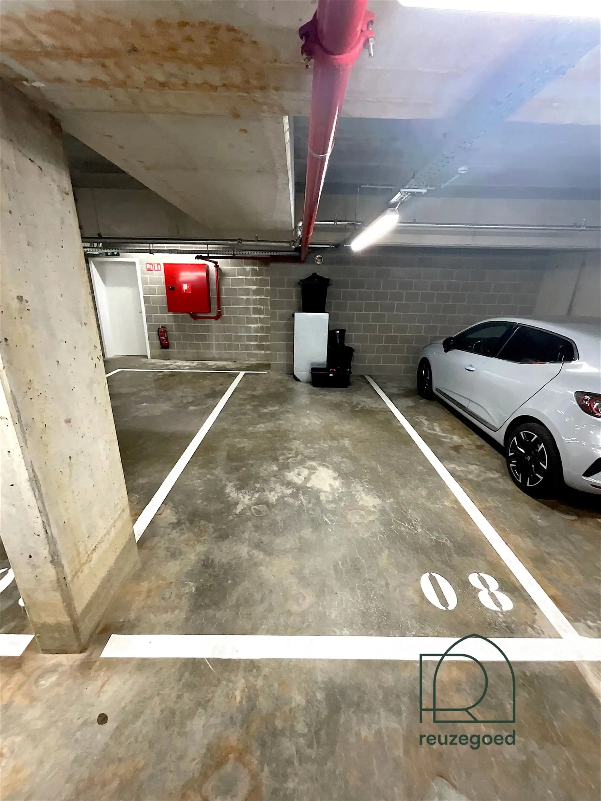 Ruim gelijkvloers appartement met grote tuin en terras in Putte foto 15