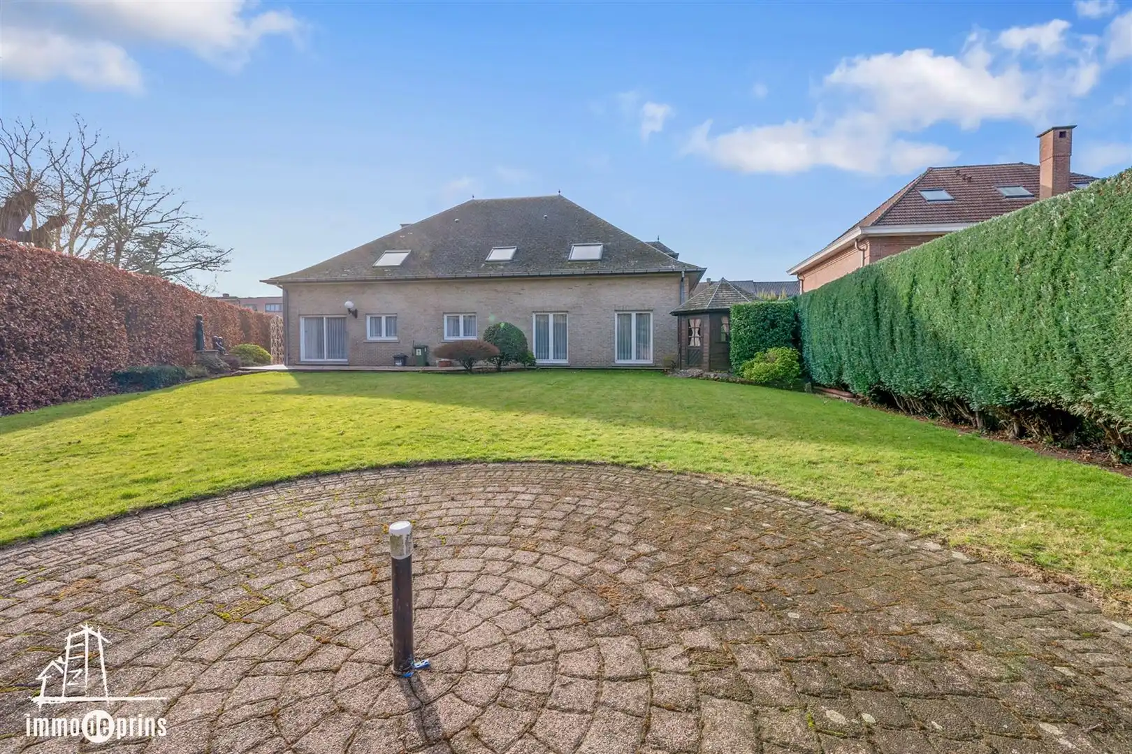 Villa, open bebouwing foto 24