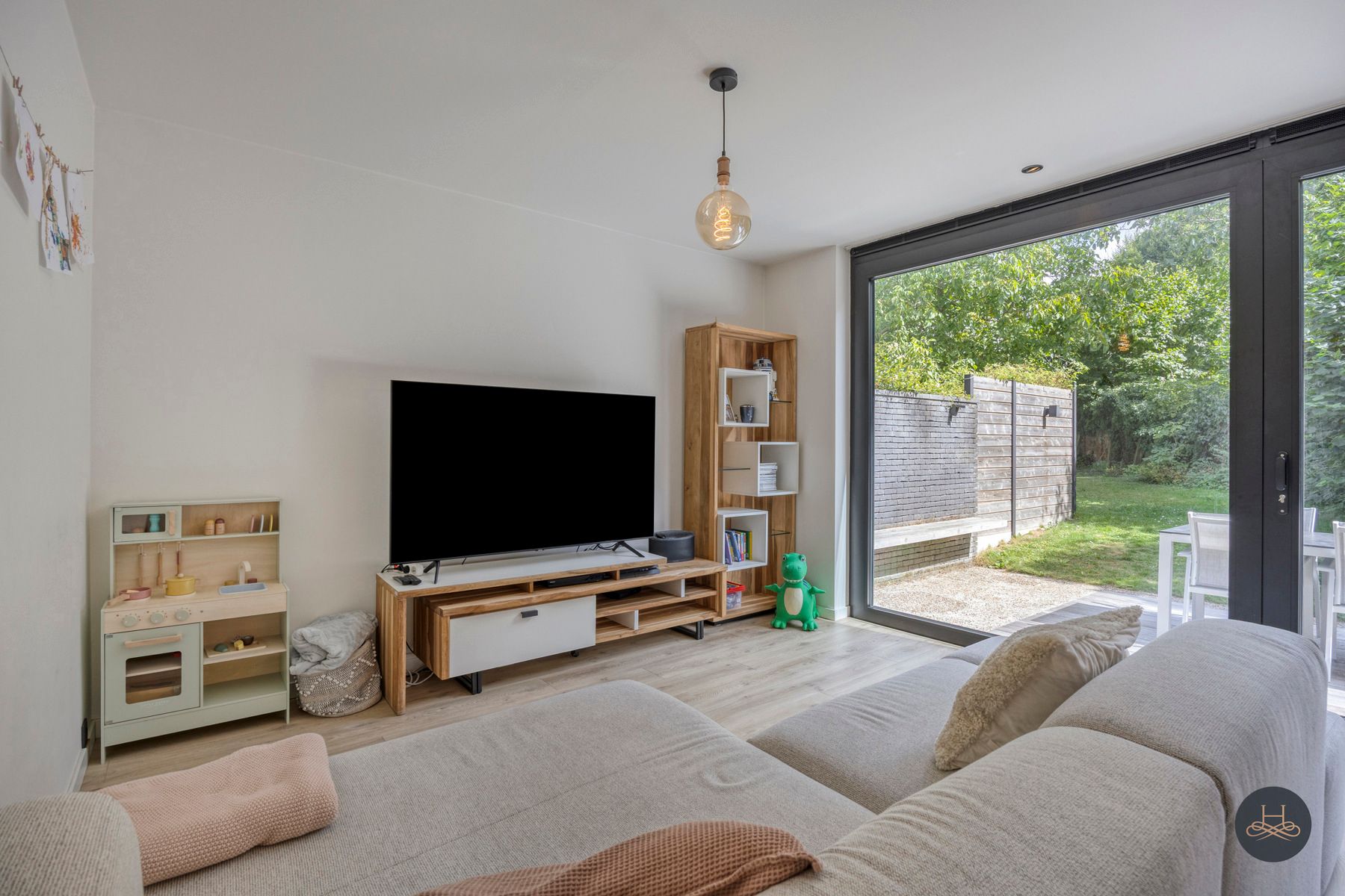 Charmante halfopen woning met karakter en grote tuin  foto 18