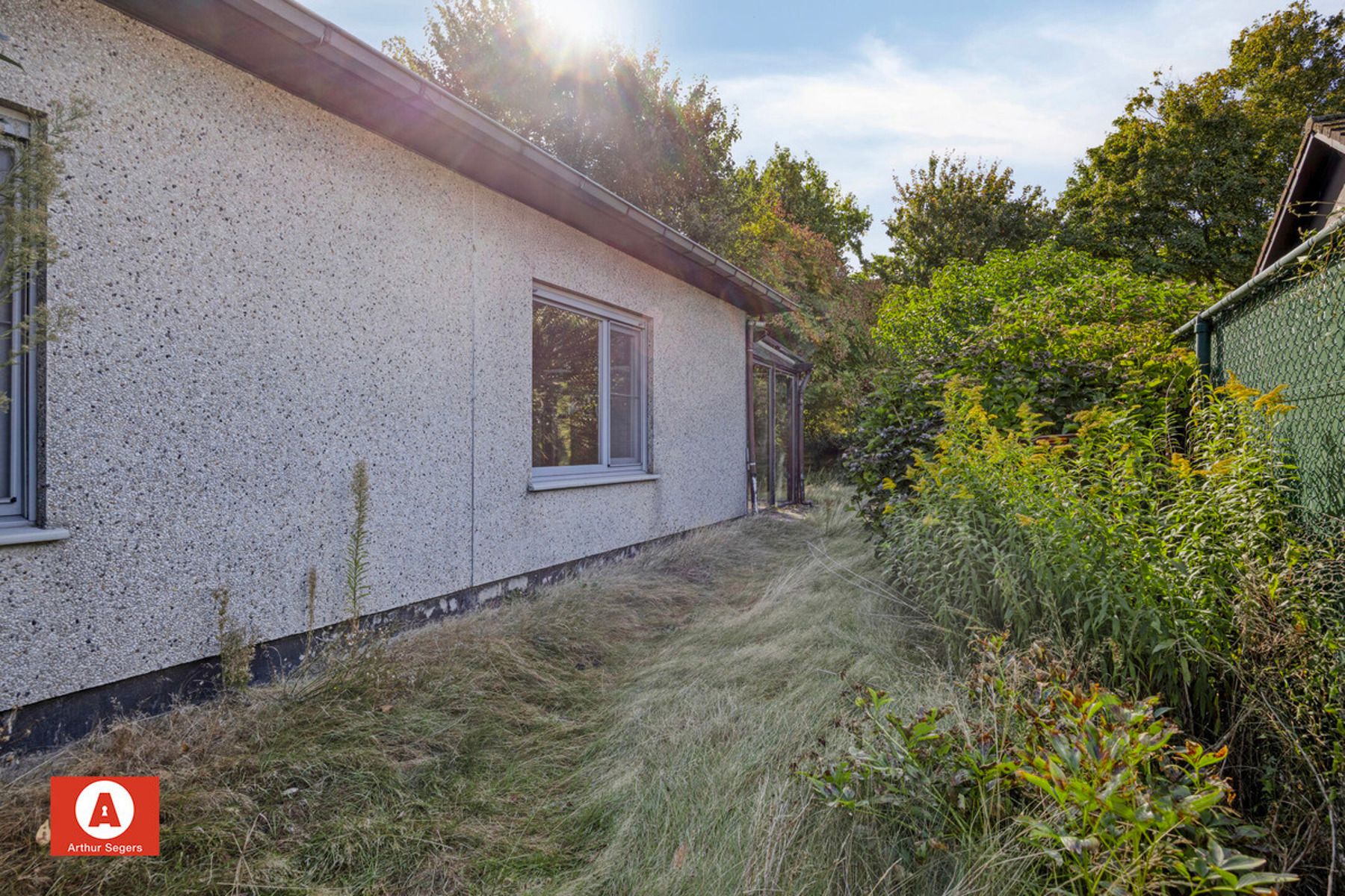 IN OPTIE - Te renoveren/op te frissen Bungalow. foto 23