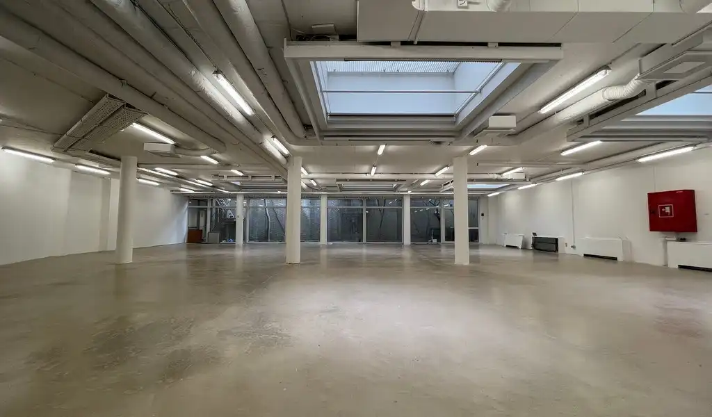 Polyvalente ruimte te huur in "Antwerp Gate I" te Berchem foto 6