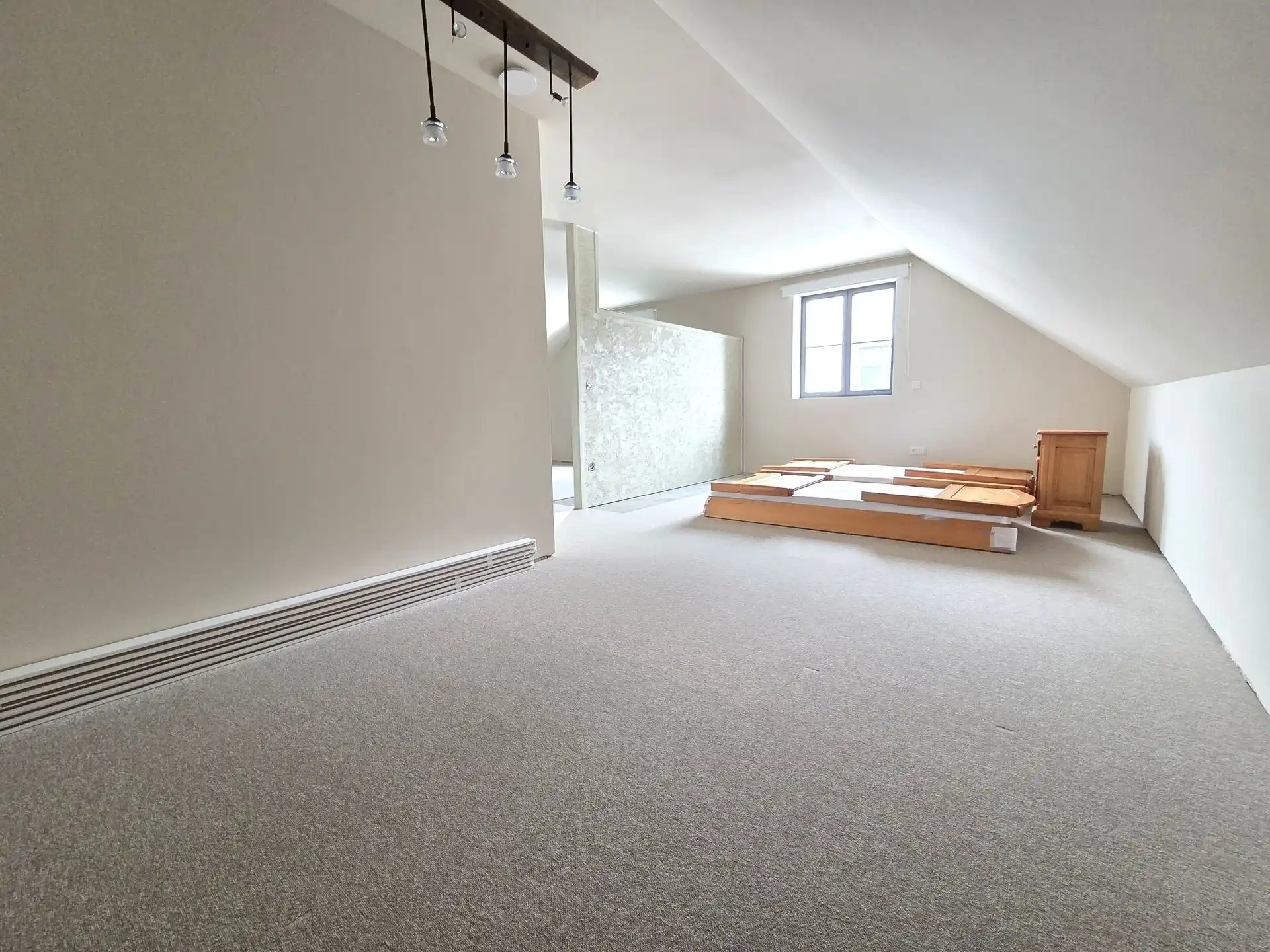 Prachtige nieuwbouw BEN-woning met 5 slpk, 3 badkm en verzorgde tuin. Uitermate rustig gelegen. foto 16