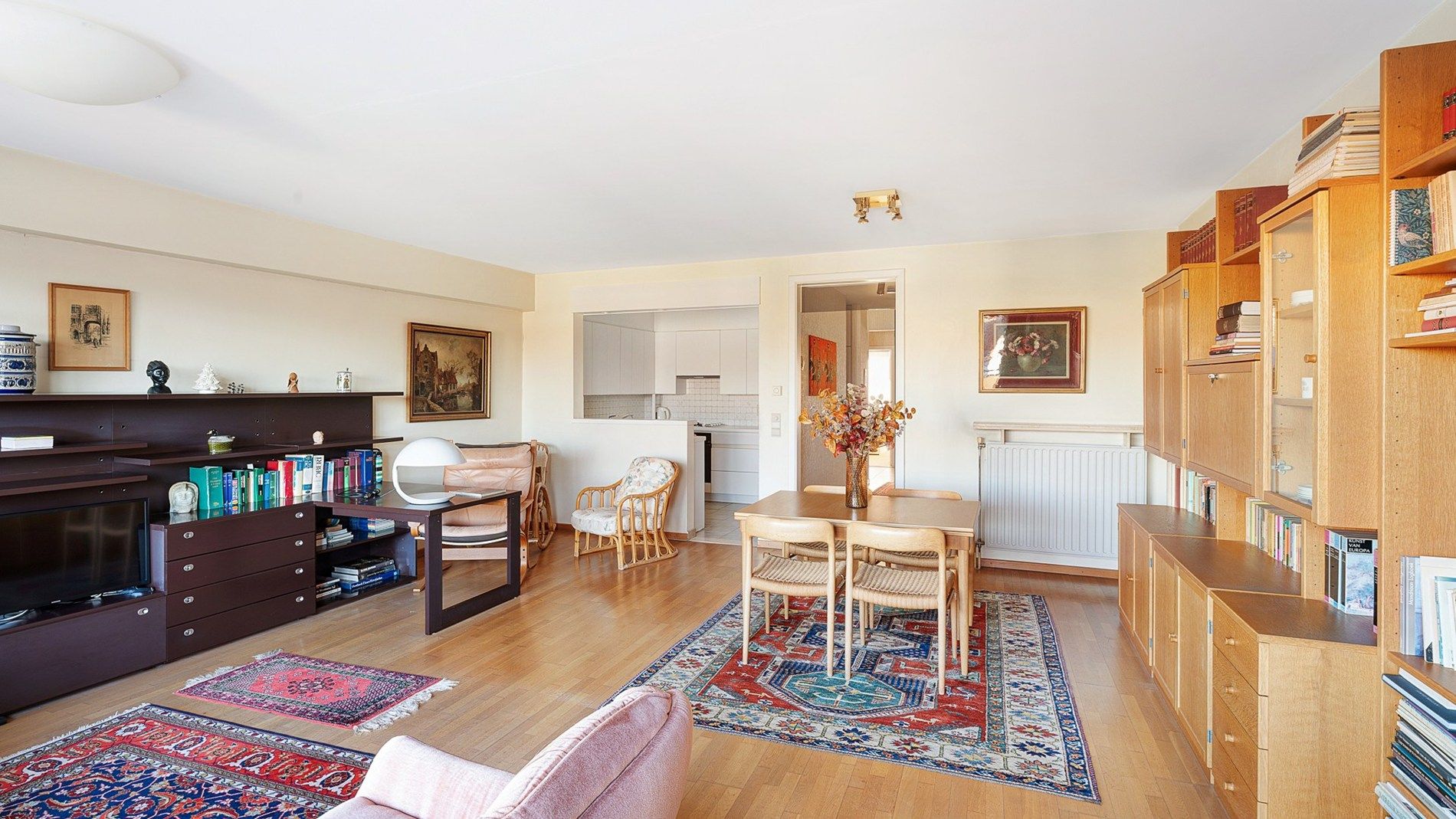 Mooi gelegen appartement met een panoramisch open zicht foto 7