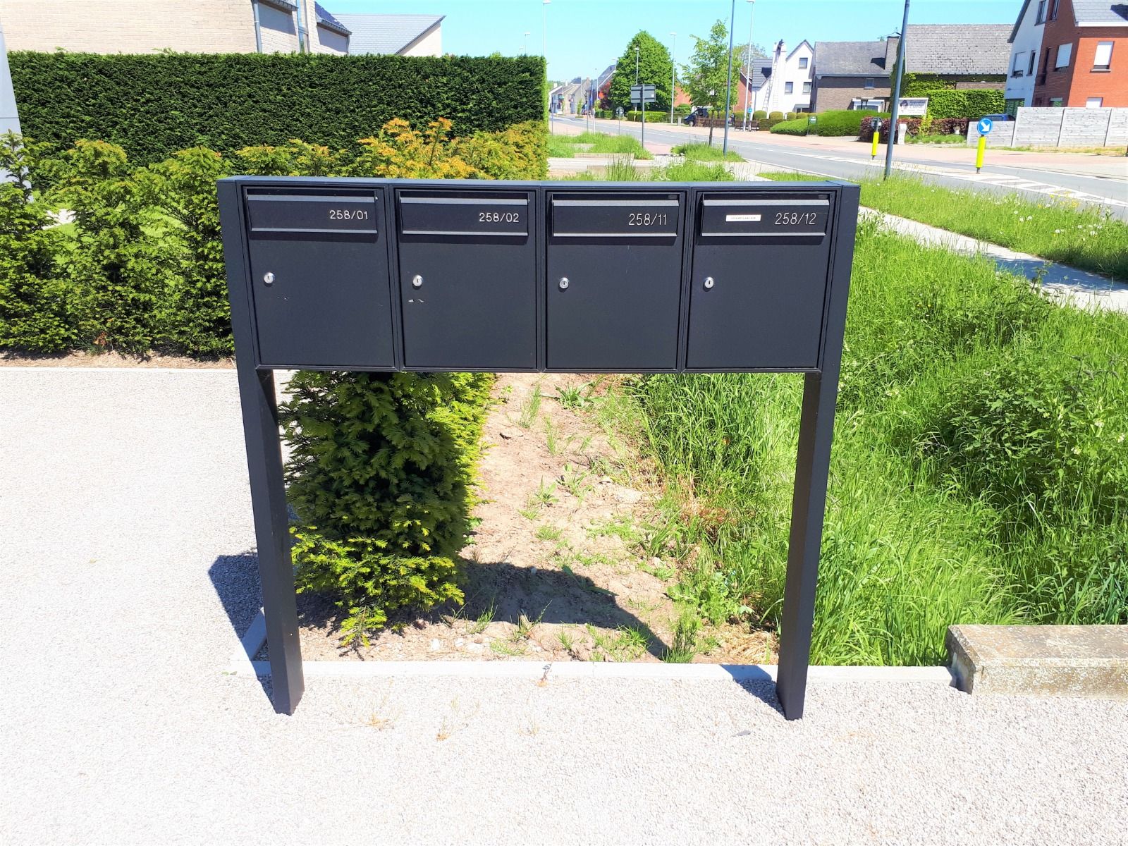 2 slaapkamerappartement met terras en 2 autostaanplaatsen foto 17