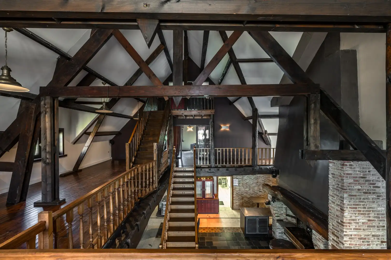Handelshuis op TOP-locatie! foto 17