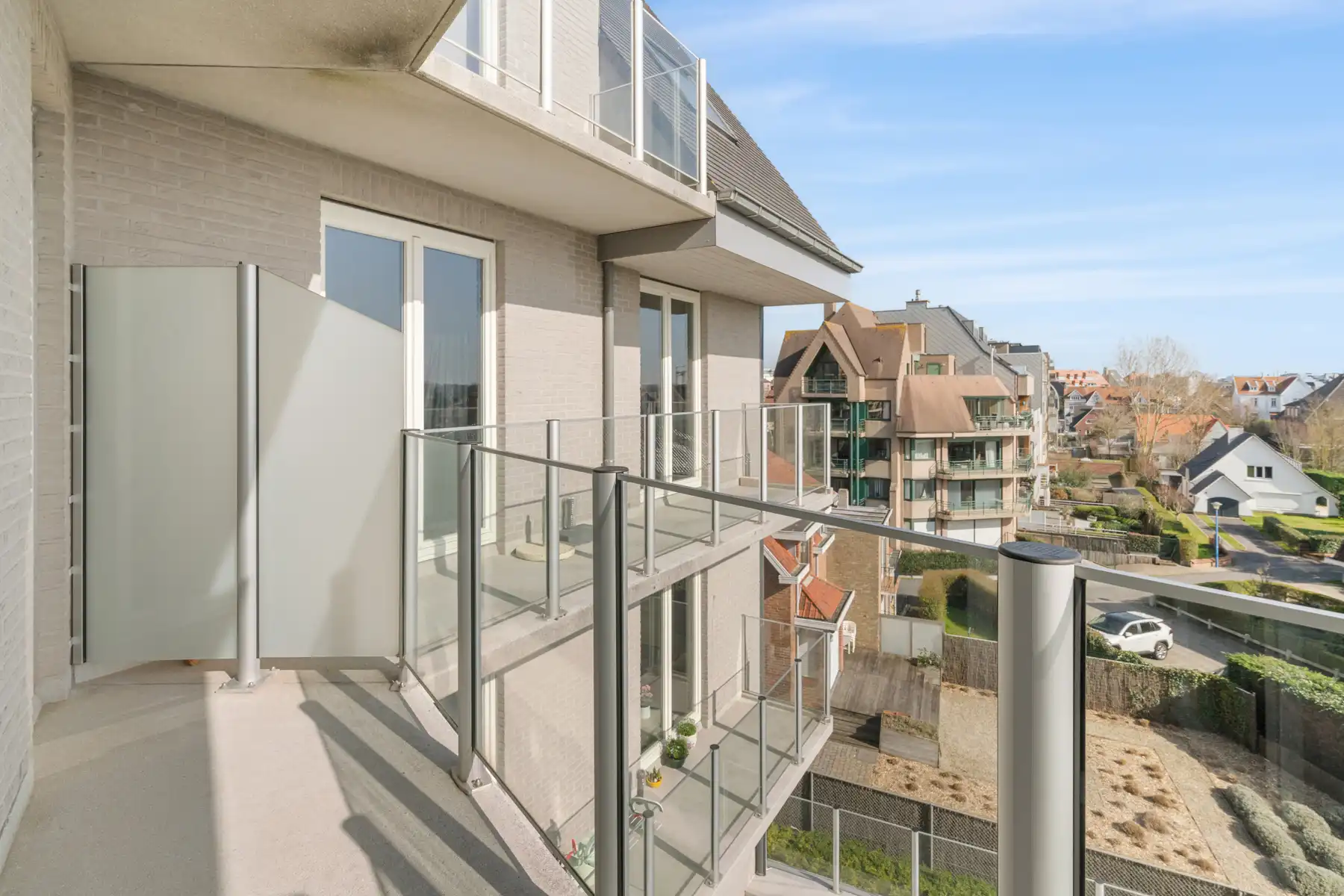 Ruim woonappartement in centrum Koksijde-Bad foto 3