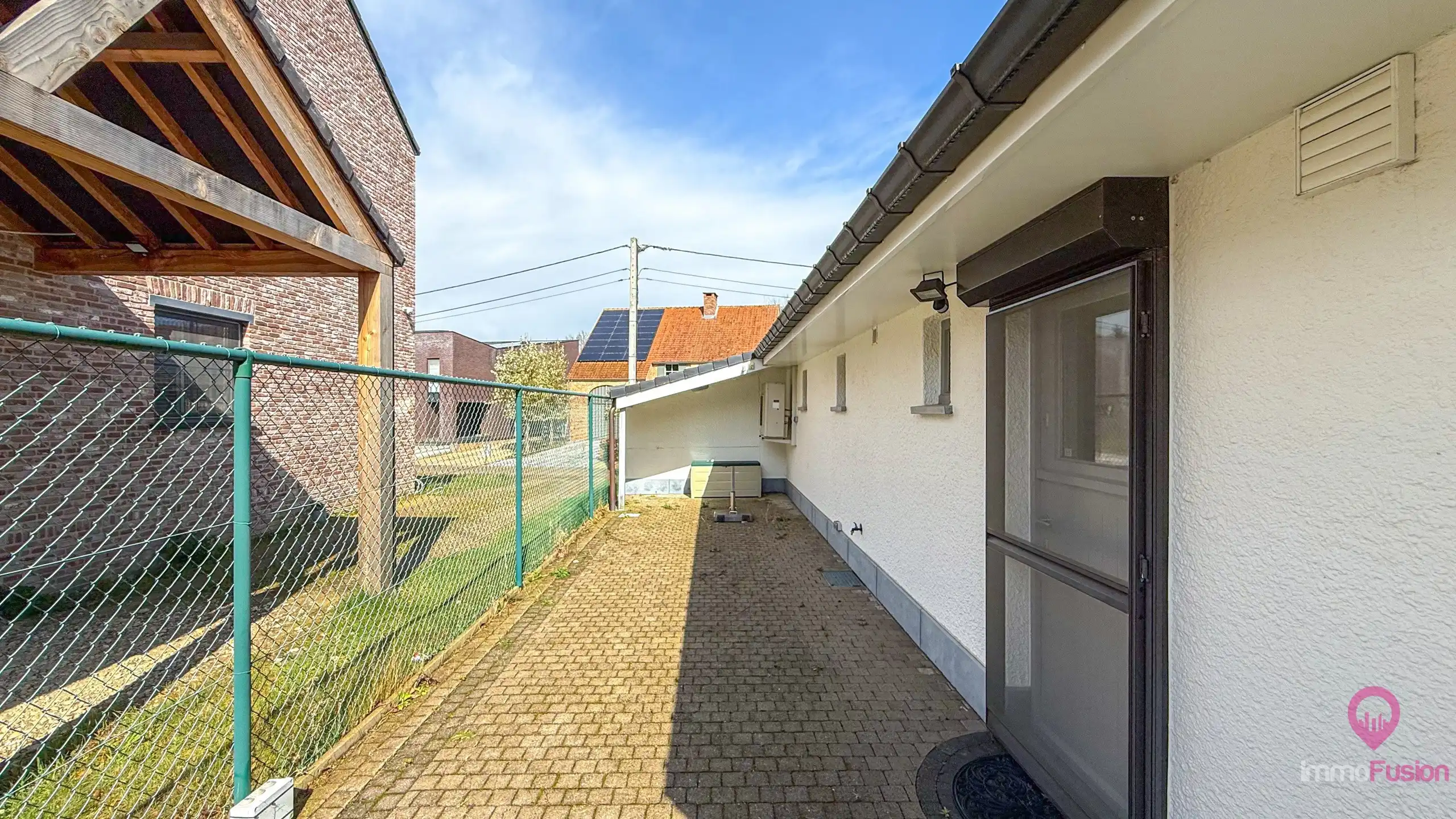 Charmante open bebouwing met 3 slaapkamers op rustige ligging! foto 40