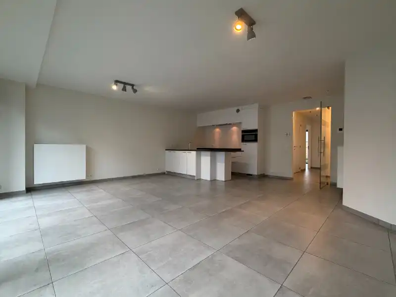 Gelijkvloers appartement met terras en tuintje op een uitstekende locatie in het centrum van het charmante Veurne! foto 7