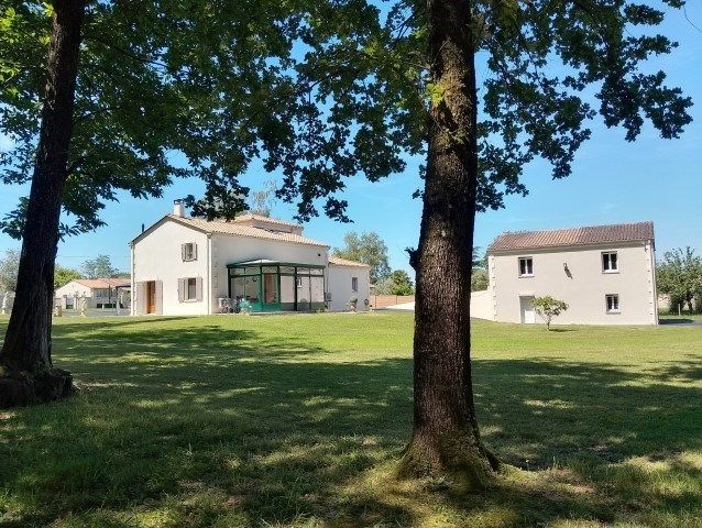 Instapklare villa op mooi perceel grond foto 17