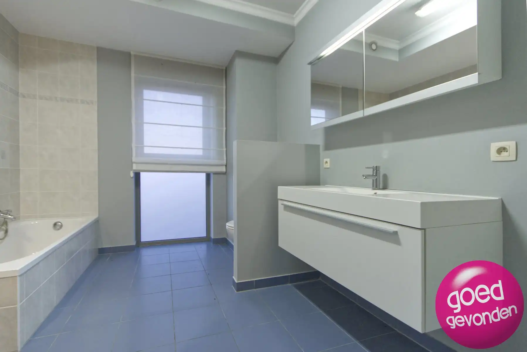 APP 300 m² - 3 SLK - 2 LIVINGS - 2 BDK - PARKING - LIFT foto 26