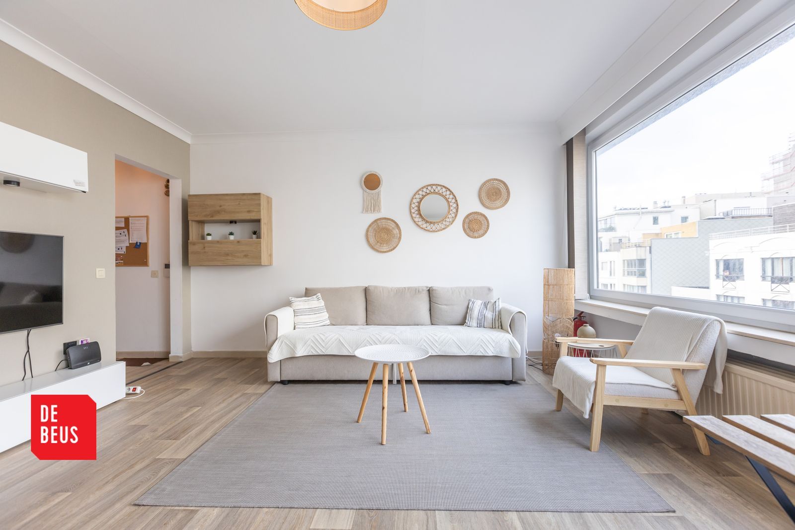 TOPAANBOD! Gerenoveerde studio op fantastische ligging met zeezicht foto {{pictureIndex}}