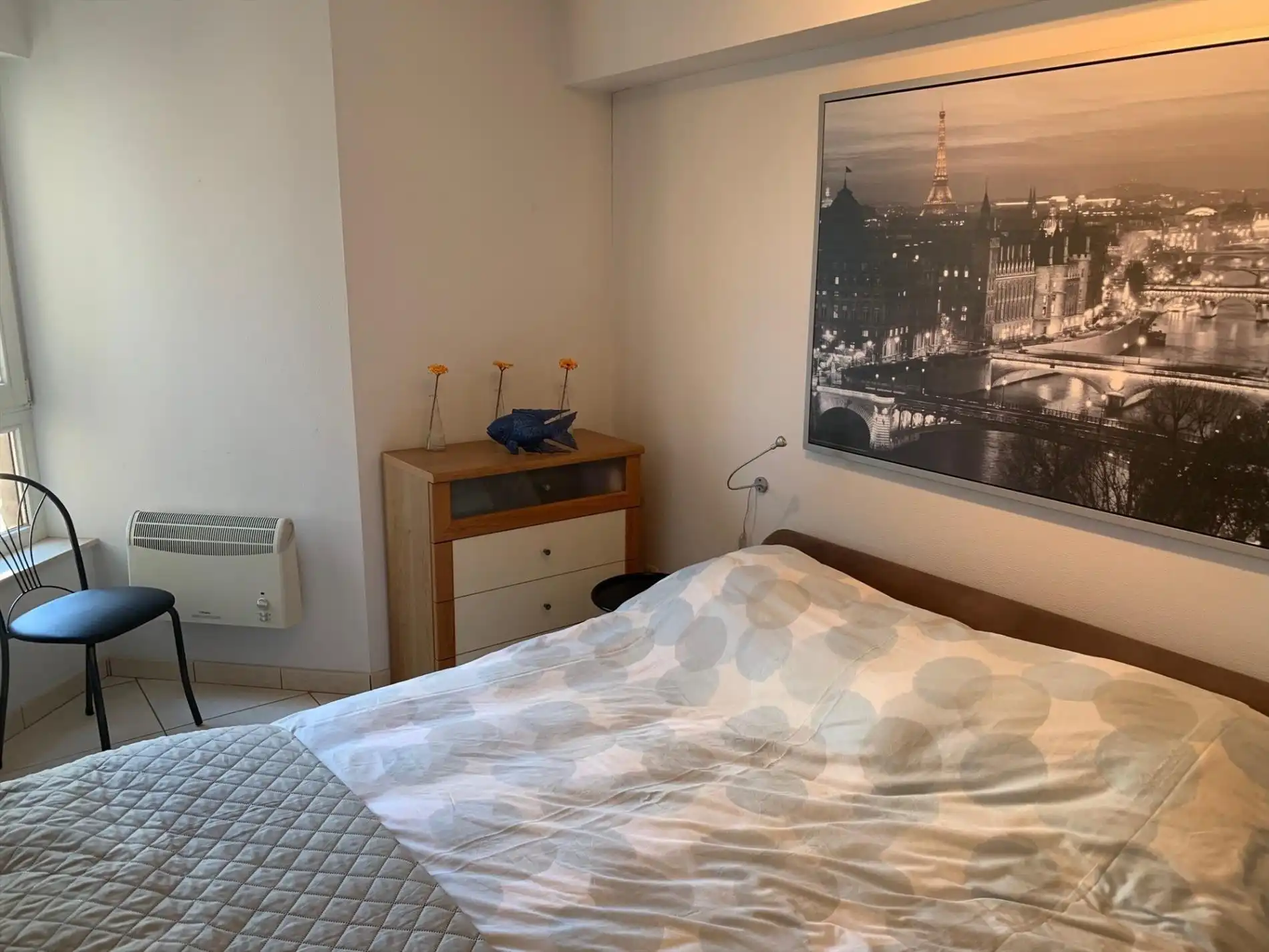 Gemeubeld appartement met twee slaapkamers - lateraal zeezicht op zonnig terras foto 4