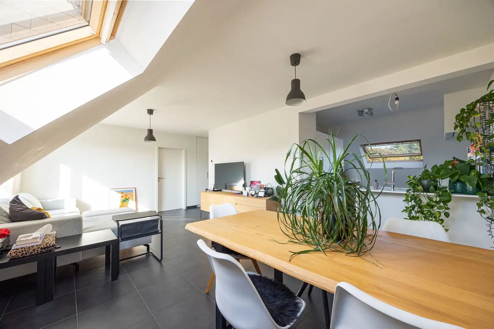 Dakappartement met 1 slaapkamer foto 4