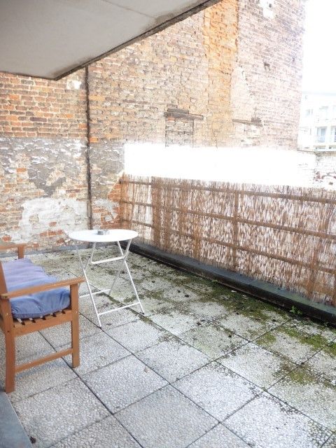 Rustig gelegen studio met ruim terras foto 6