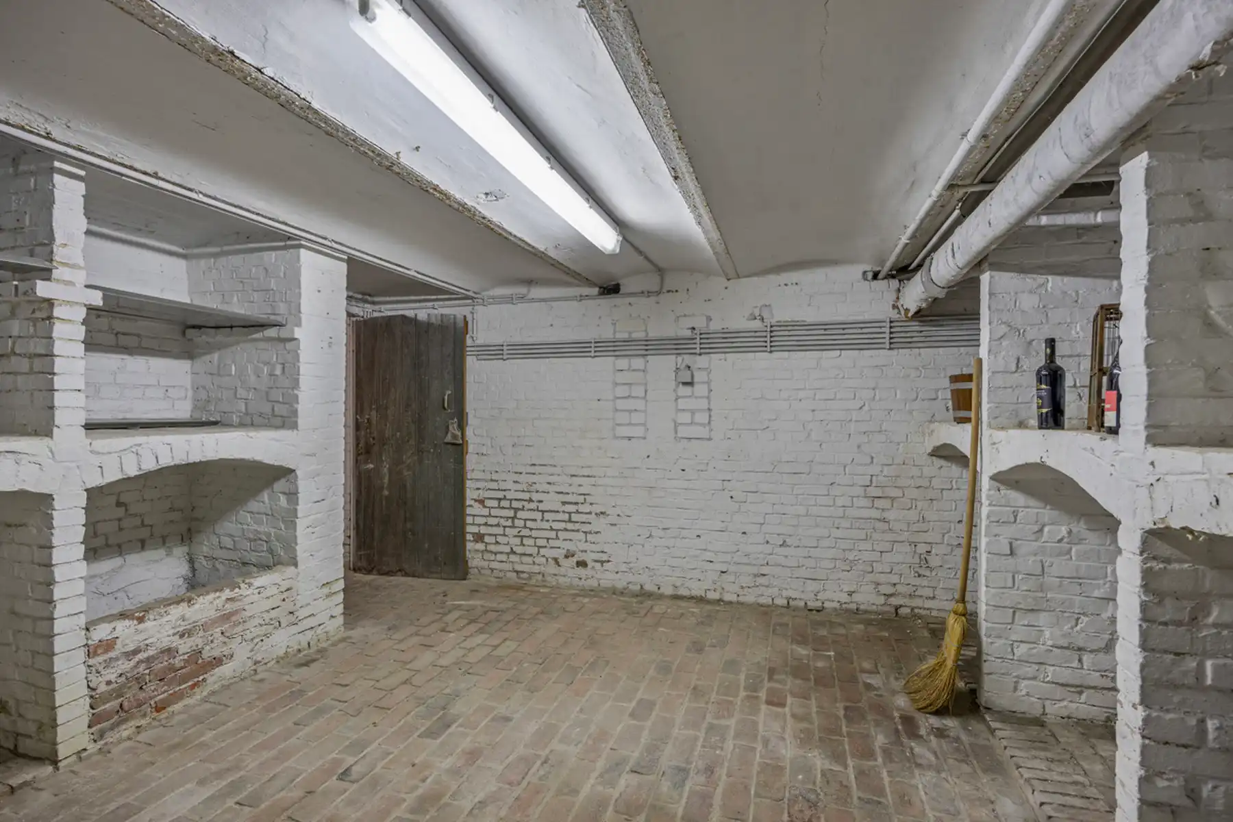 Authentieke pastorie, stijlvol gerenoveerd met comfort foto 21