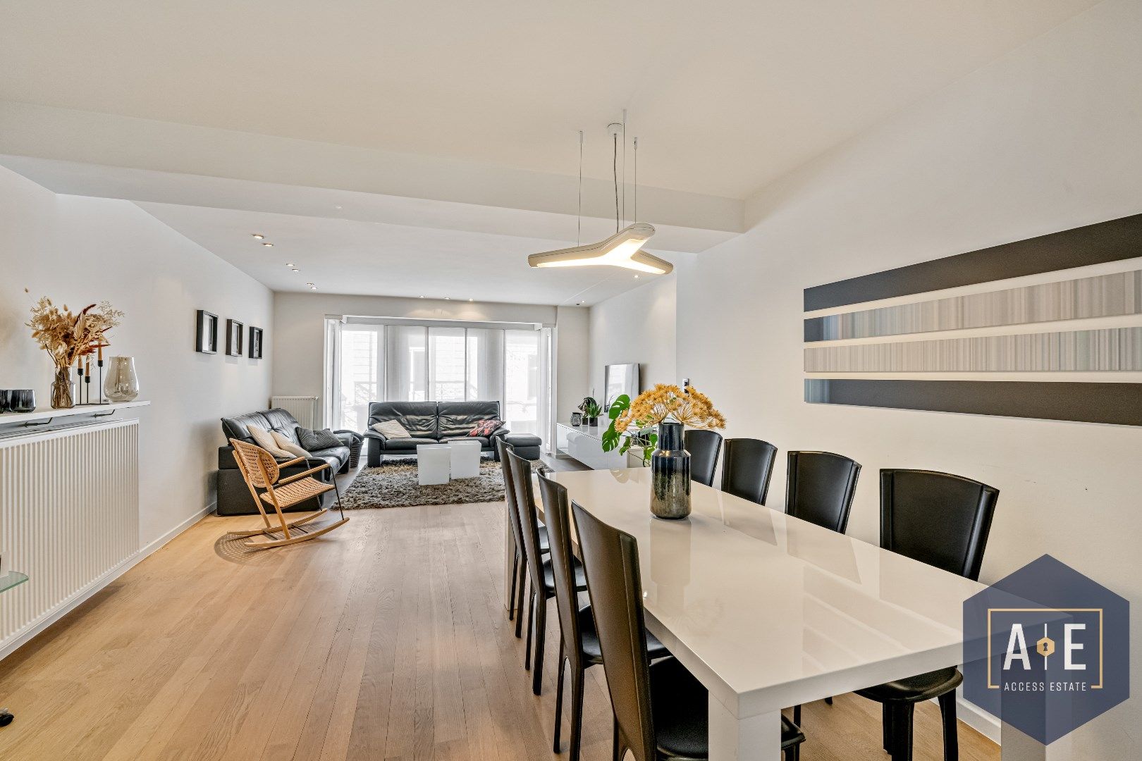WETTEREN - Herenhuis met commerciële ruimte/kantoor/ateliers te koop! foto 5