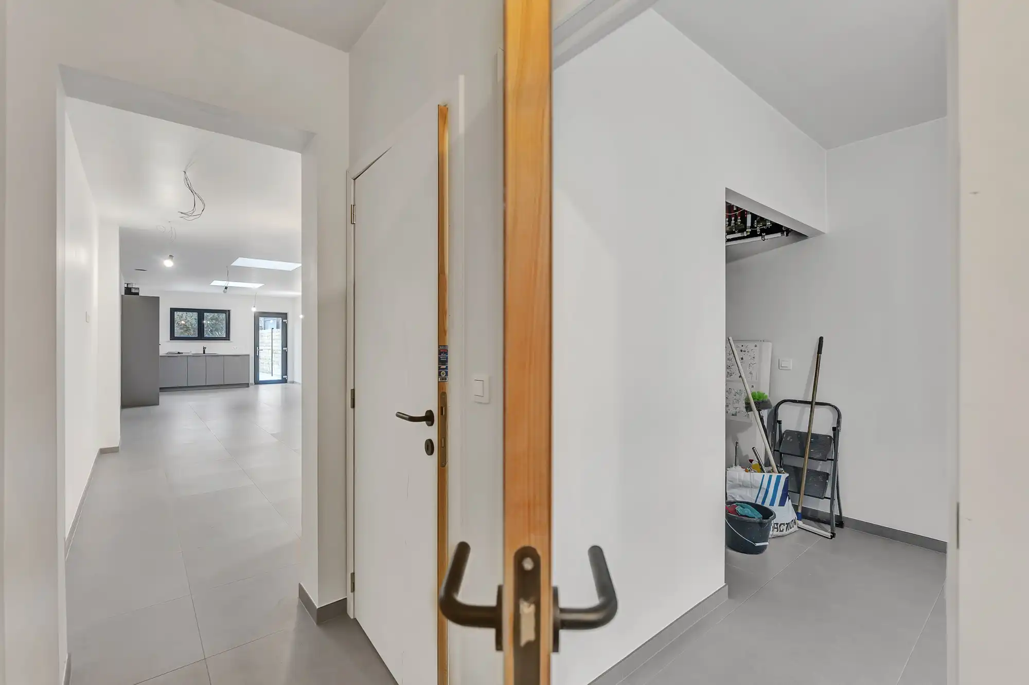 Instapklare, volledig gerenoveerde woning in Onkerzele foto 7