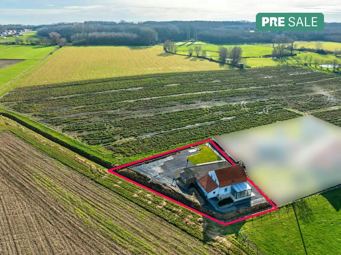 Hoofdfoto van de publicatie: Huis op 1.007 m² te koop in Zillebeke 