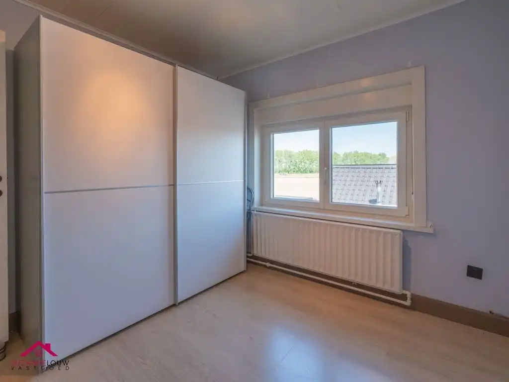 Instapklare, verzorgde half-vrijstaande gezinswoning foto 34