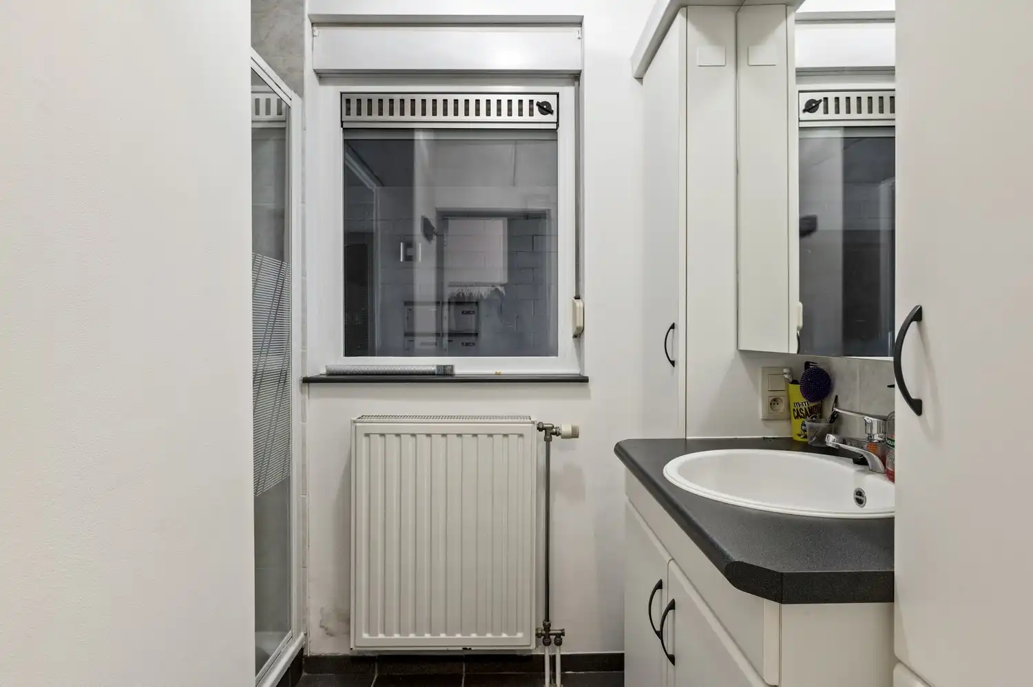 Gelijkvloers appartement met één slaapkamer op toplocatie te Lint foto 12