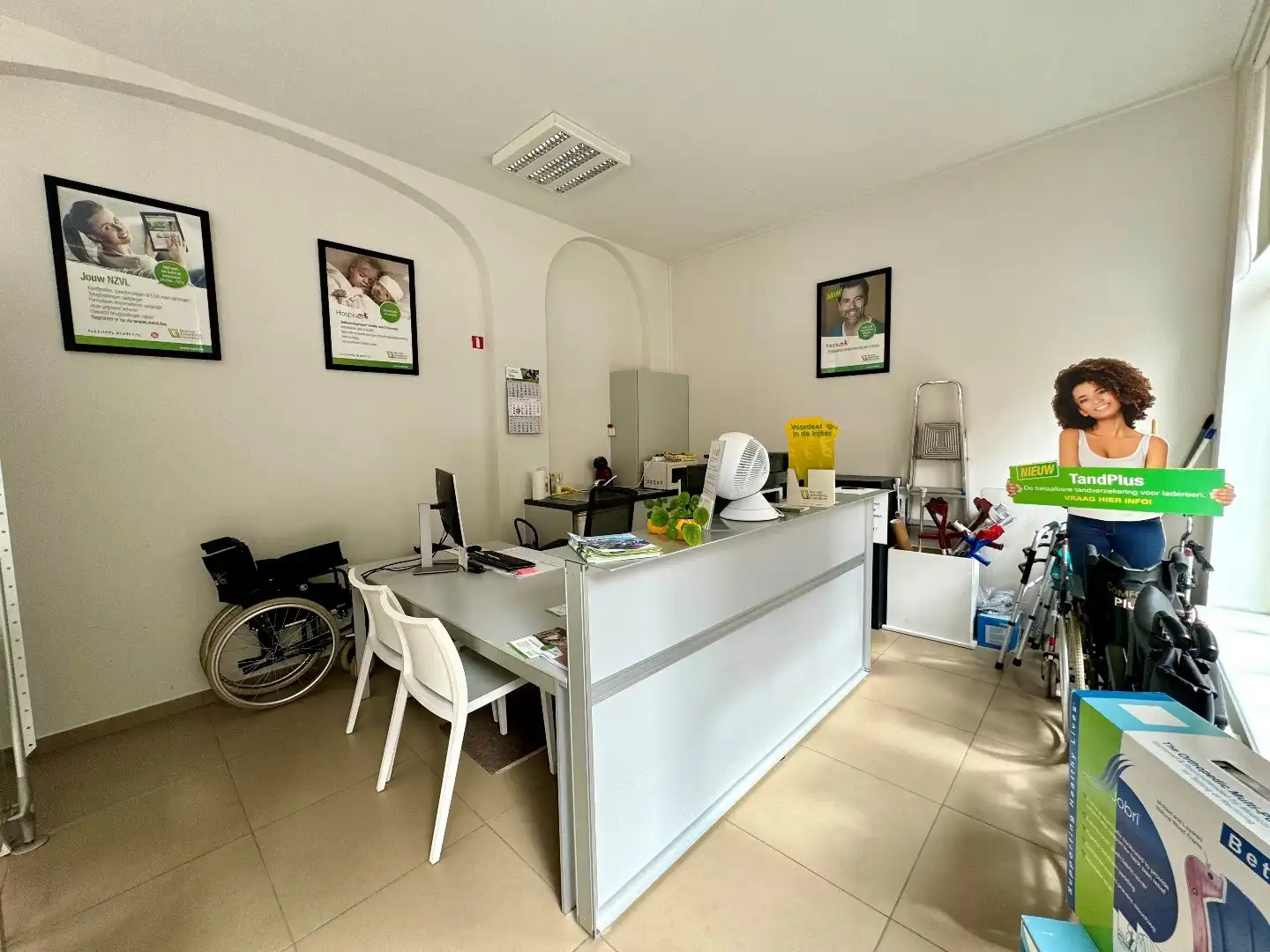 OPBRENGSTEIGENDOM/VAKANTIEWONING MET 4 ENTITEITEN IN HET CENTRUM foto 27