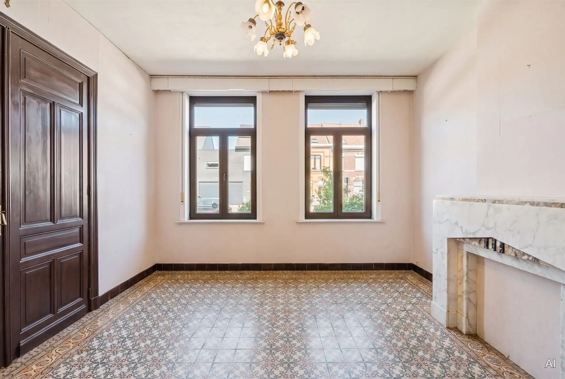 Charmante karakterwoning met zonnige tuin in Ronse foto 6