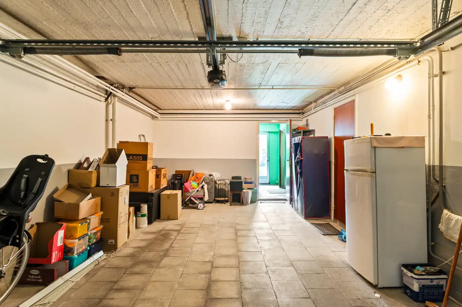 Charmante bel-etage met 4 slaapkamers, tuin en garage met oprit in Deurne! foto 16