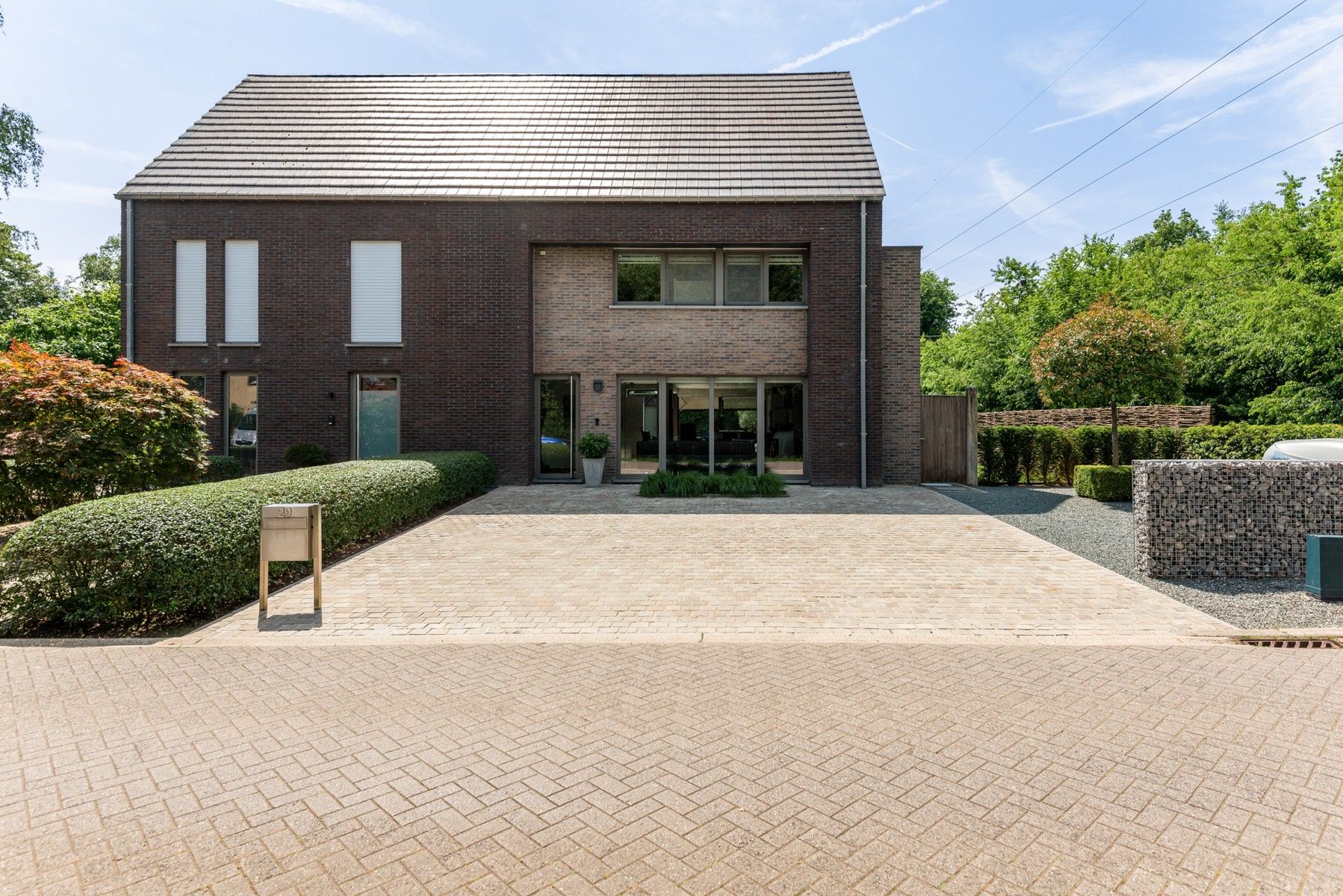 Prachtige woning op uitstekende ligging met garage foto {{pictureIndex}}