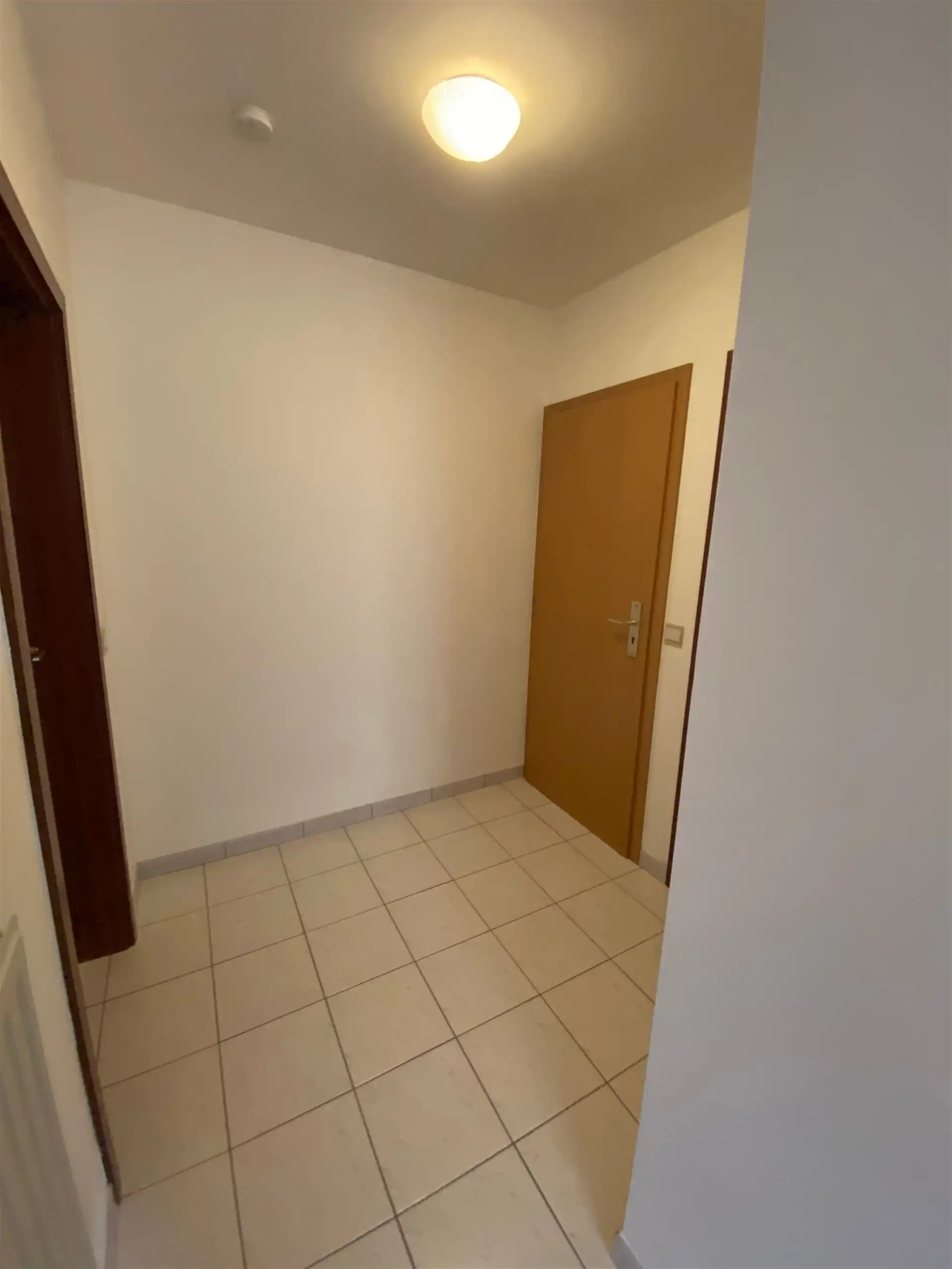 Appartement met 2 slpk, garagebox en terras foto 11