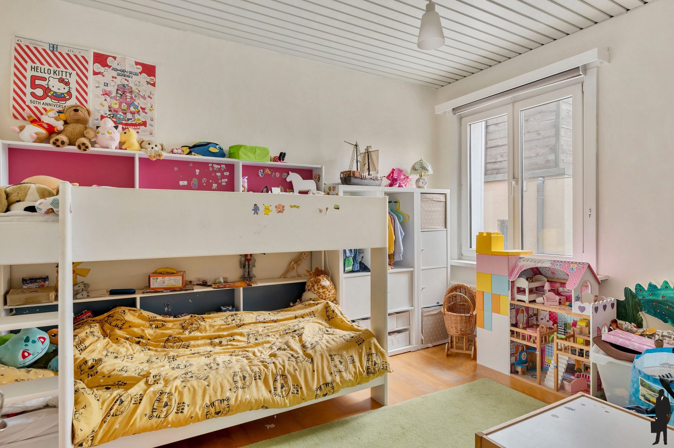 Lichtrijke woning met gezellige tuin op toplocatie. foto 12