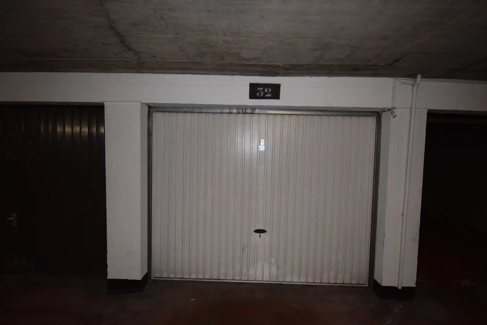 Garage foto 2