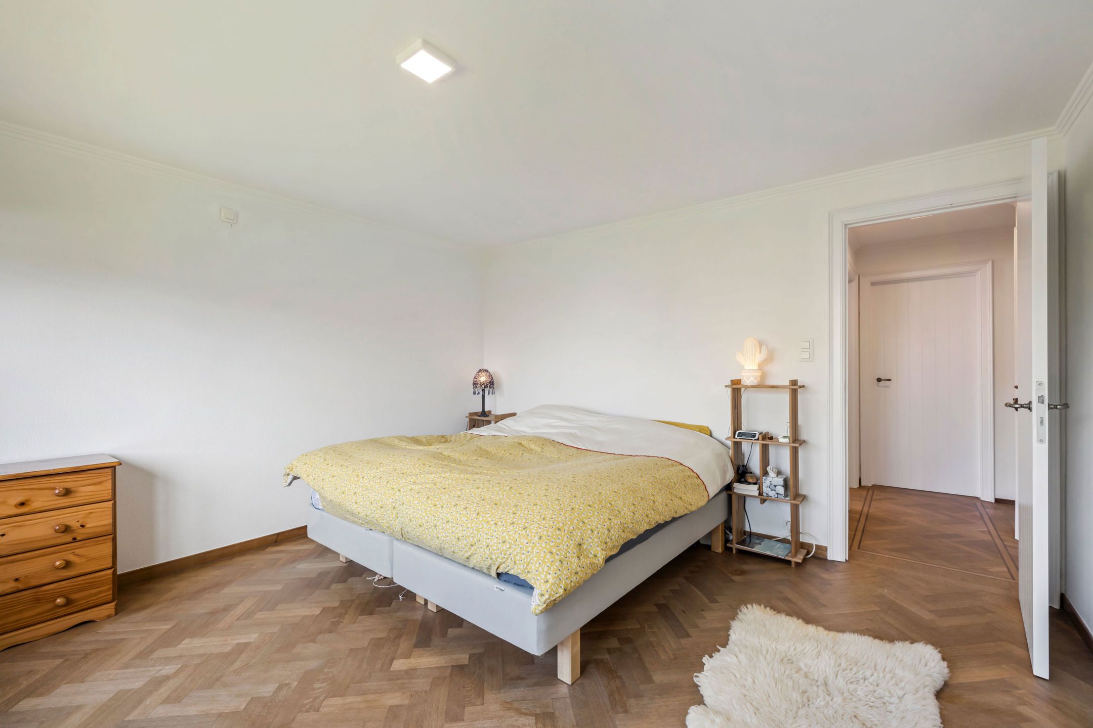 Prachtige gerenoveerde villa met 3 slpk en grote zolder foto 22