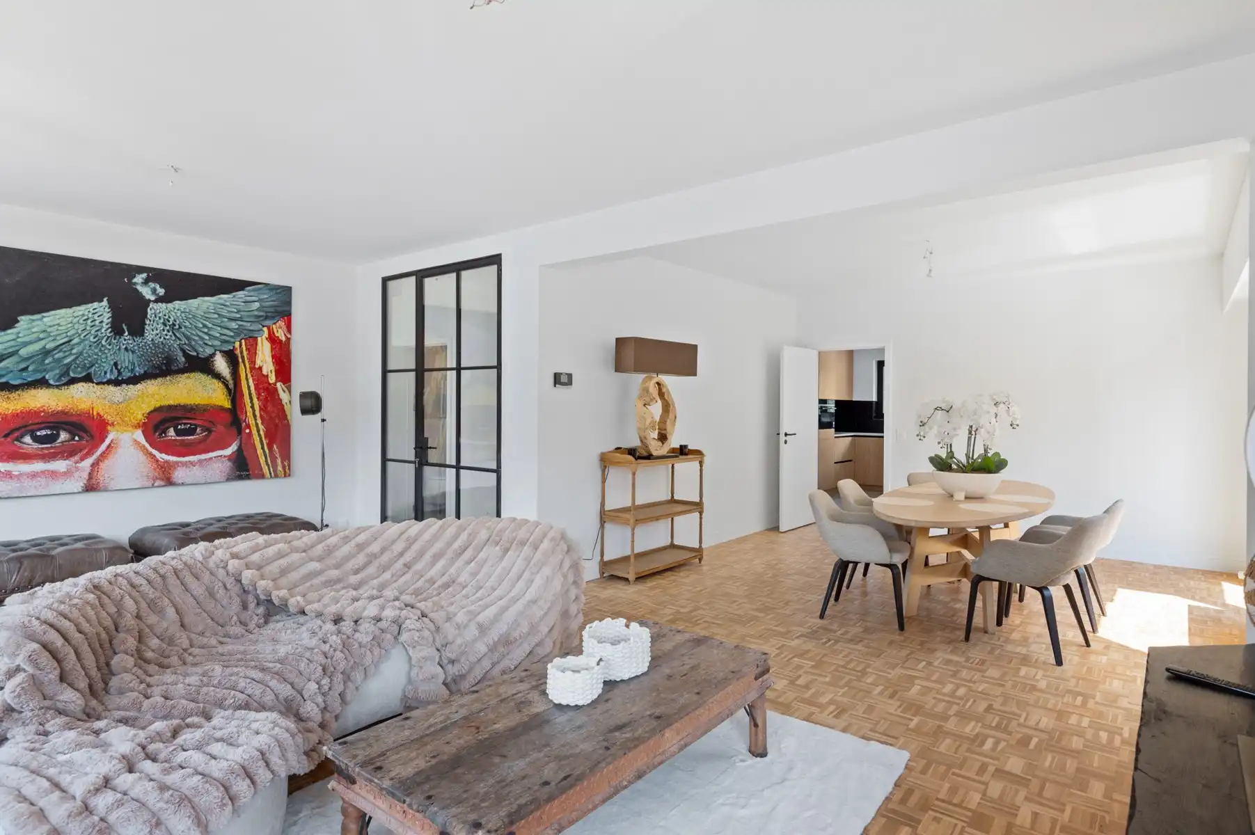 Stijlvol duplex met zonnig terras foto 3
