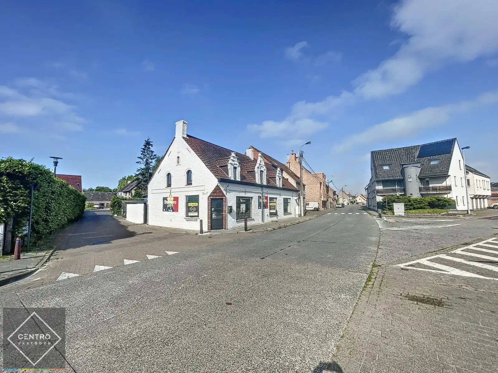 Instapklare HORECA-ZAAK met WOONST (3 slpkms) te huur in Oudenburg. Op hoekligging! foto 19