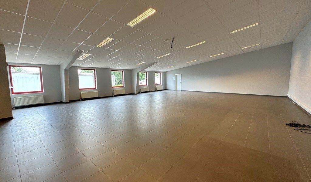 Bedrijfspand te huur in KMO-zone nabij N16 te Bornem foto 24